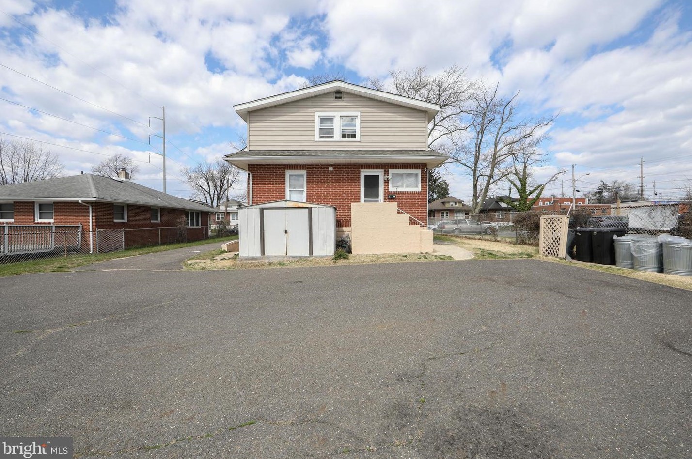 20 2 Ave, Runnemede NJ  08078-1402 exterior