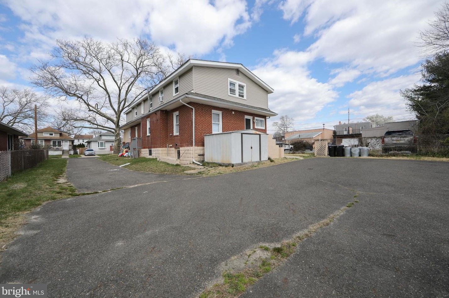 20 2nd Ave, Runnemede NJ  08078-1658 exterior