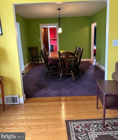 13 Ridgeway Ave, Camden NJ 08107-1534 exterior