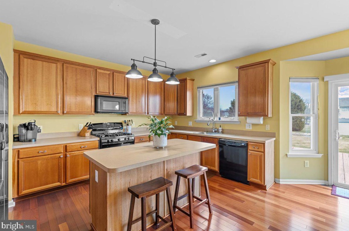 310 Johnny Boy Ln, Berlin Boro NJ  08009-2706 exterior