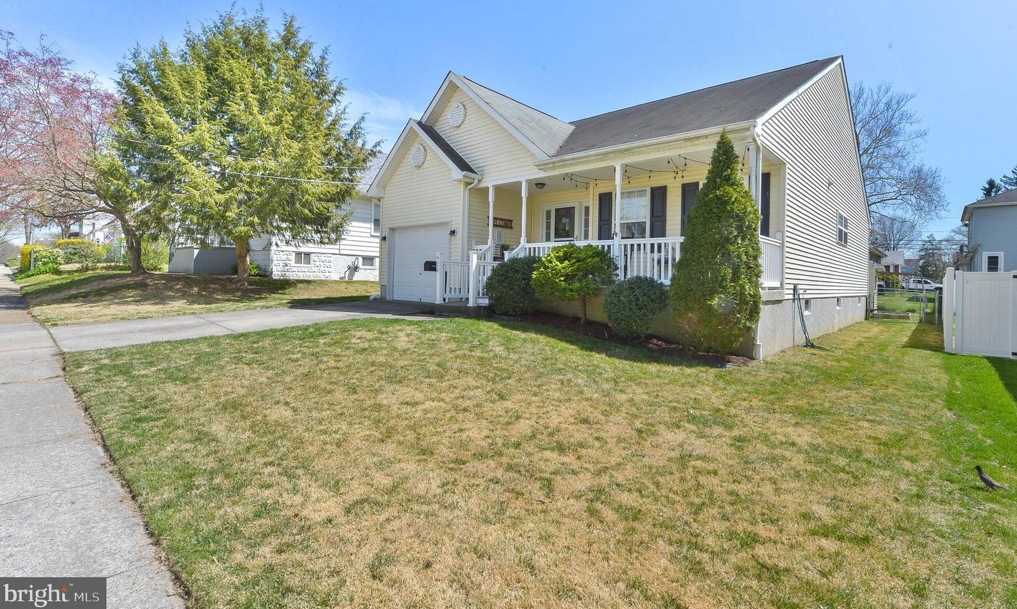 424 Mansion Ave, Camden NJ  08106-2113 exterior