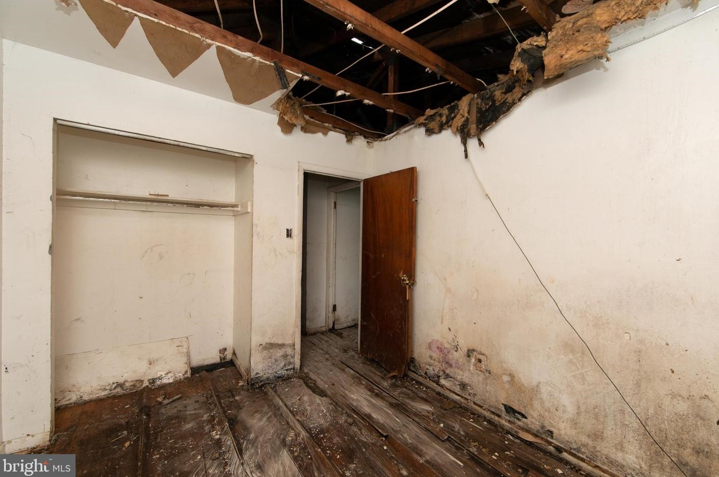 820 Atlantic, Camden NJ  08104-1203 exterior