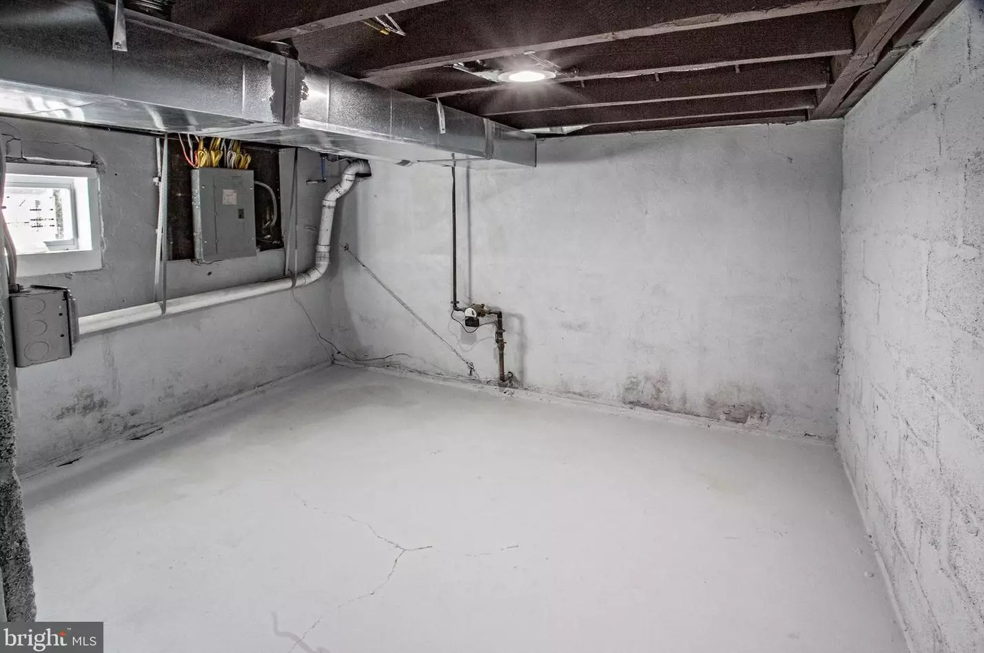 8323 Stockton Ave, Camden NJ 08109-3730 exterior