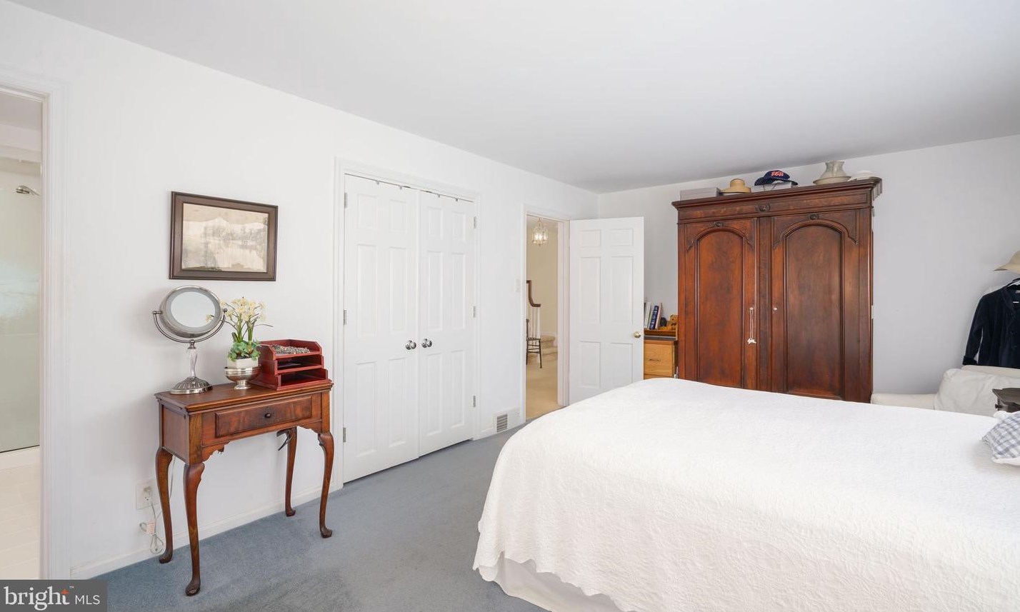 624 Warwick Rd, Haddonfield NJ 08033-3968 exterior