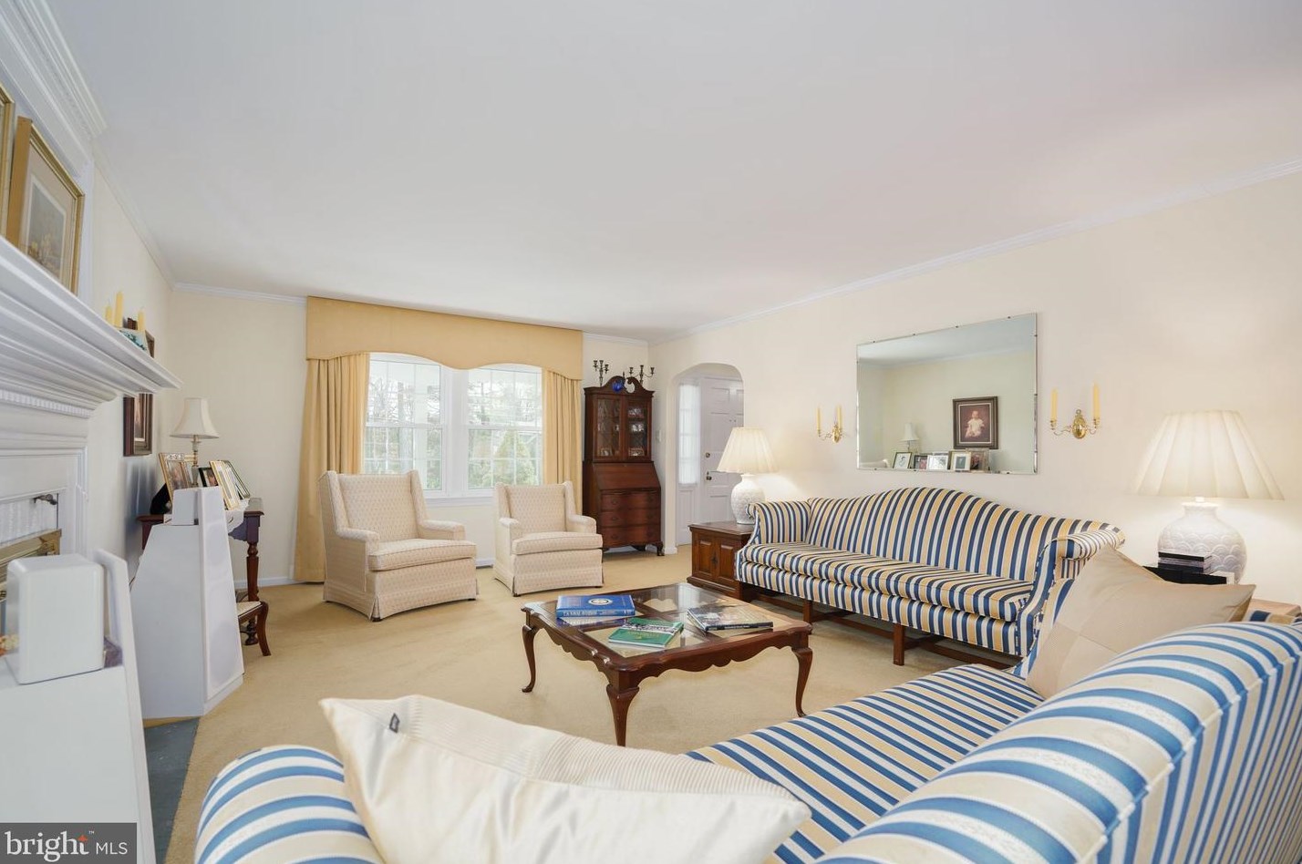 624 Warwick Rd, Haddonfield NJ 08033-3968 exterior