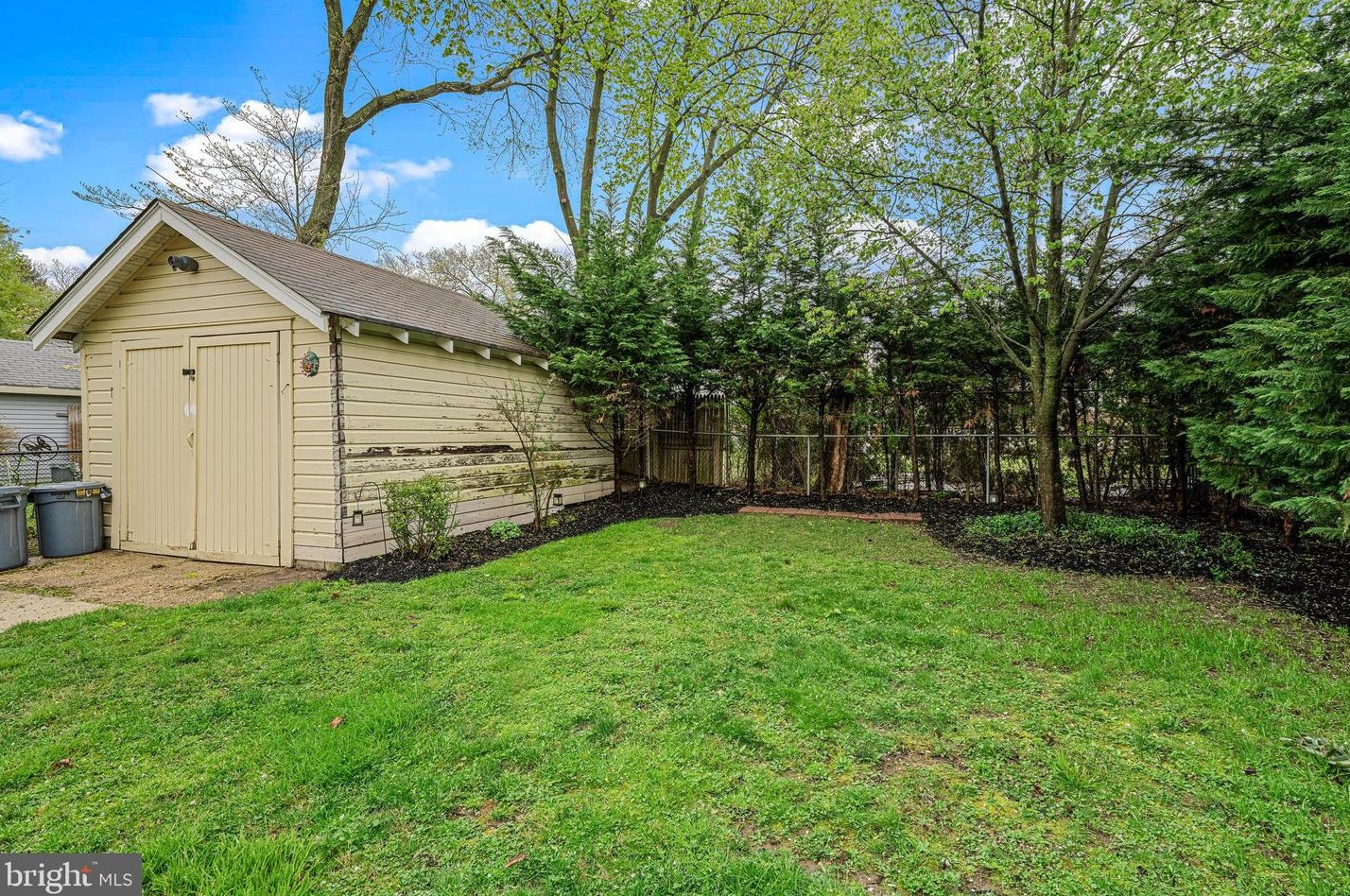 1812 Park Ave, Haddon Heights NJ  08035-1141 exterior