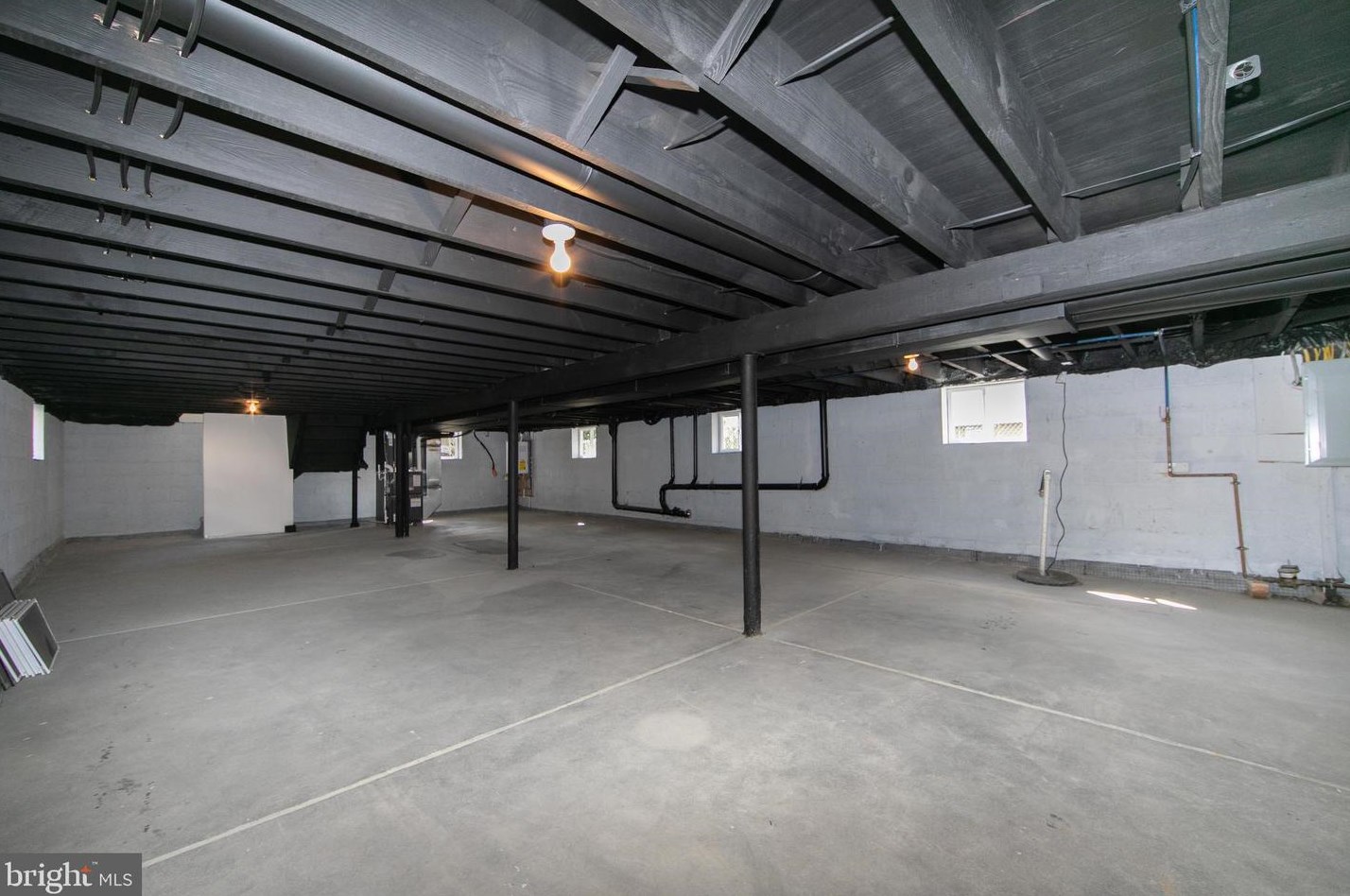 1014 Belmont Ave, Camden NJ 08108-3223 exterior