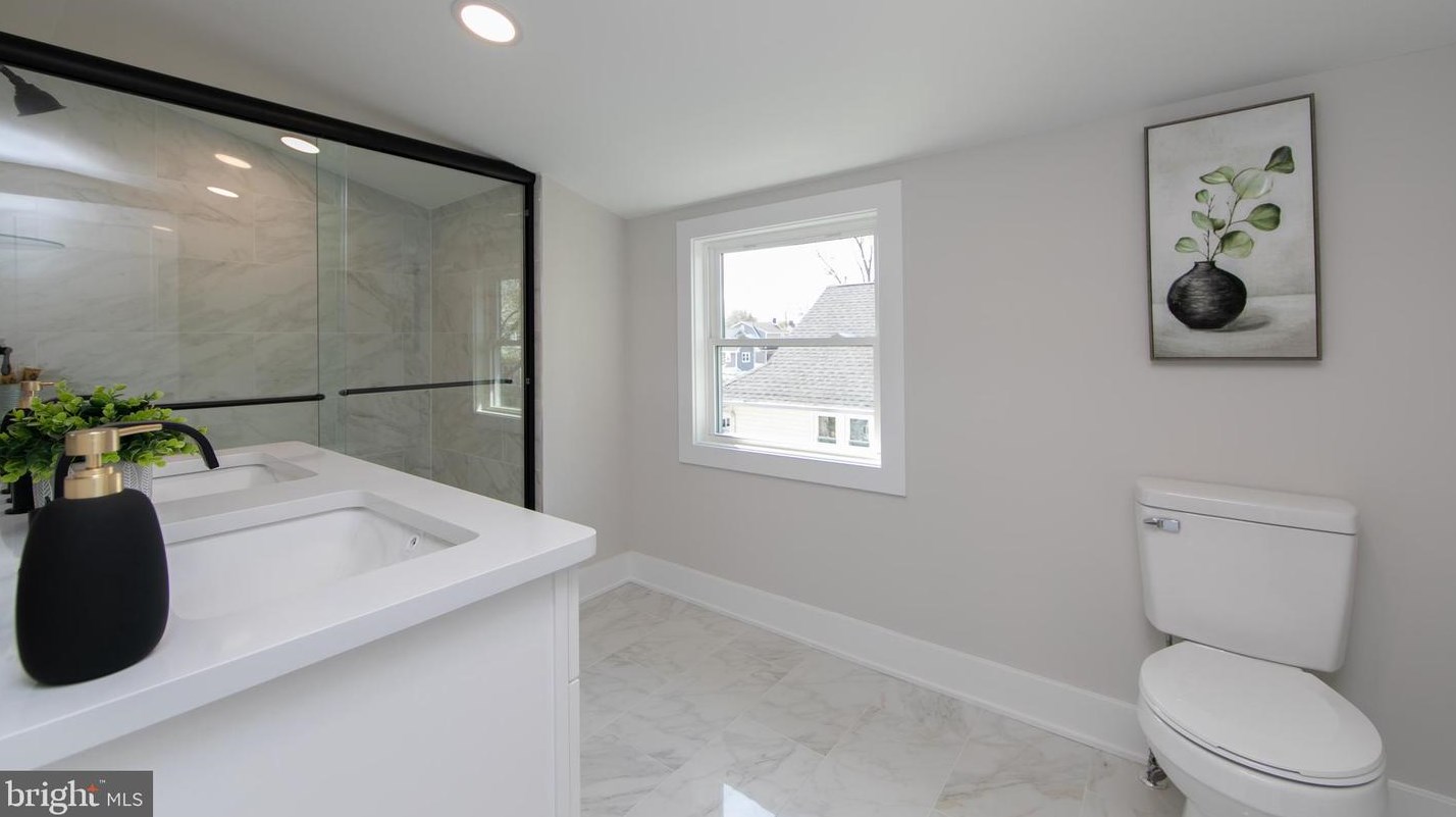 1014 Belmont Ave, Camden NJ 08108-3223 exterior