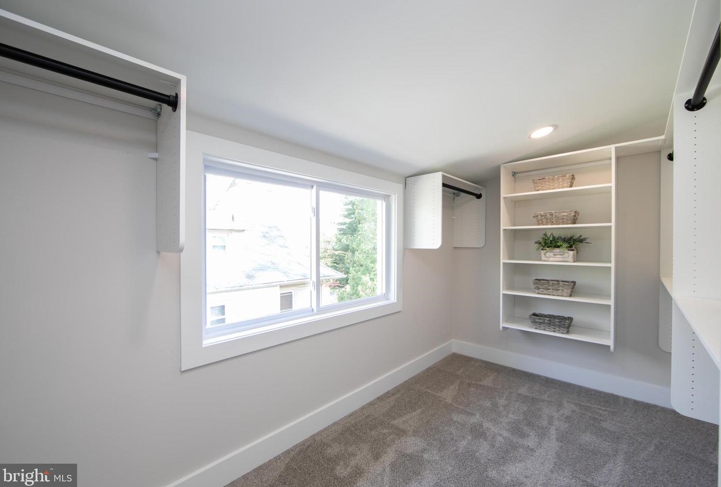 1014 Belmont Ave, Camden NJ 08108-3223 exterior