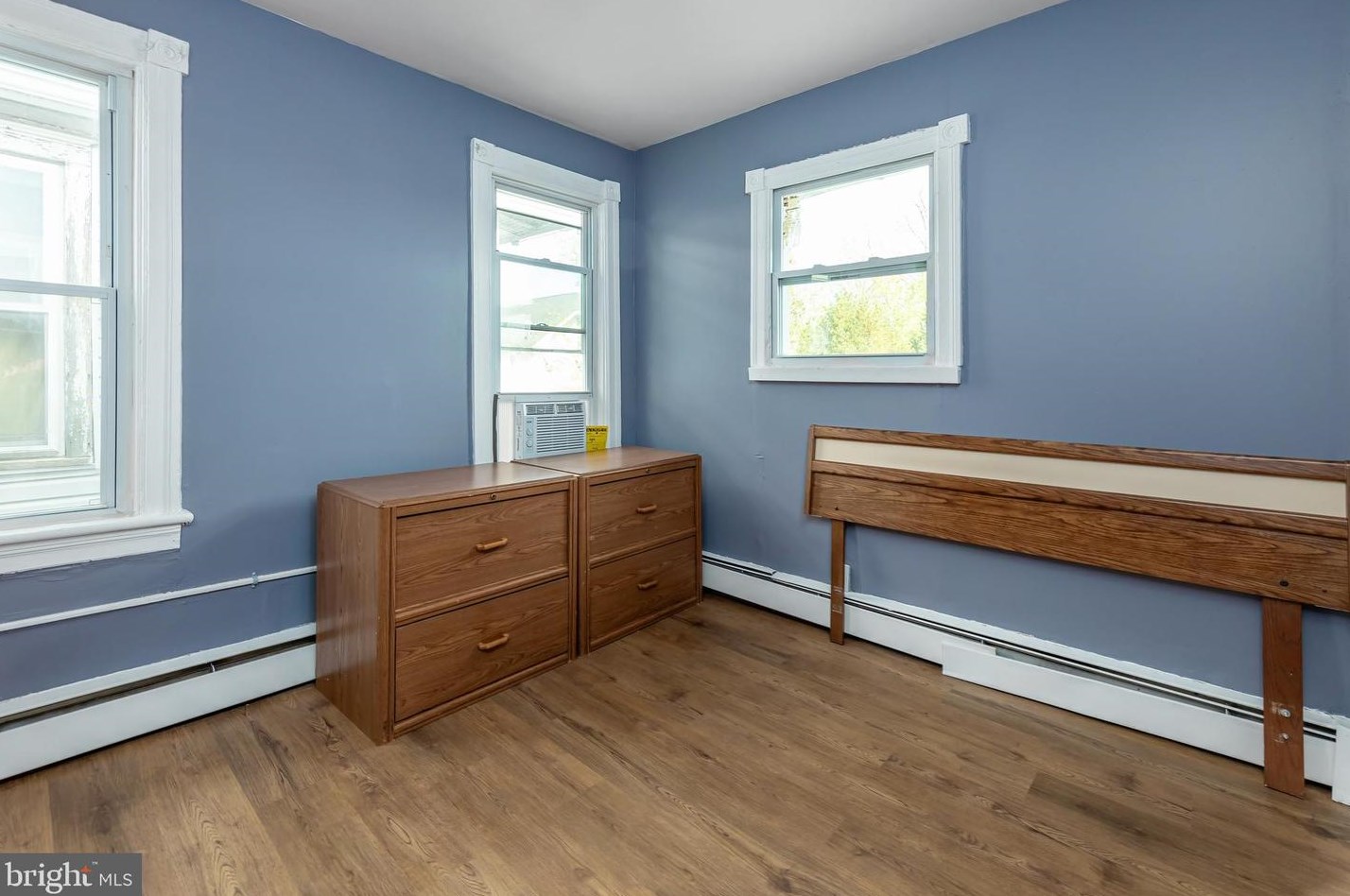 4106 Westfield Ave, Camden NJ 08110-3152 exterior