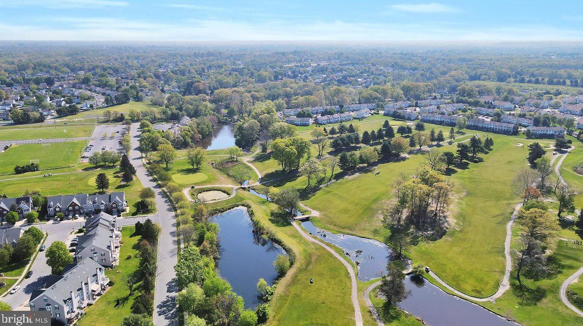 13 Ln Costa Dr, Blenheim NJ 08012-5533 exterior