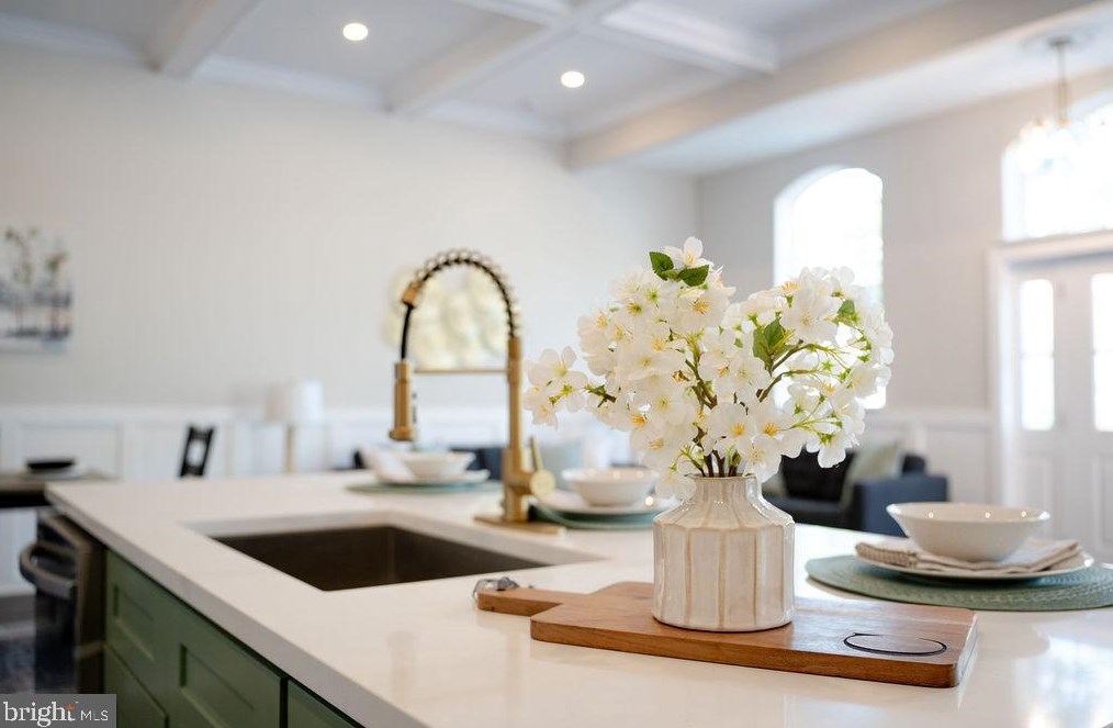 268 Wyoming Ave, Camden NJ 08106-1633 exterior