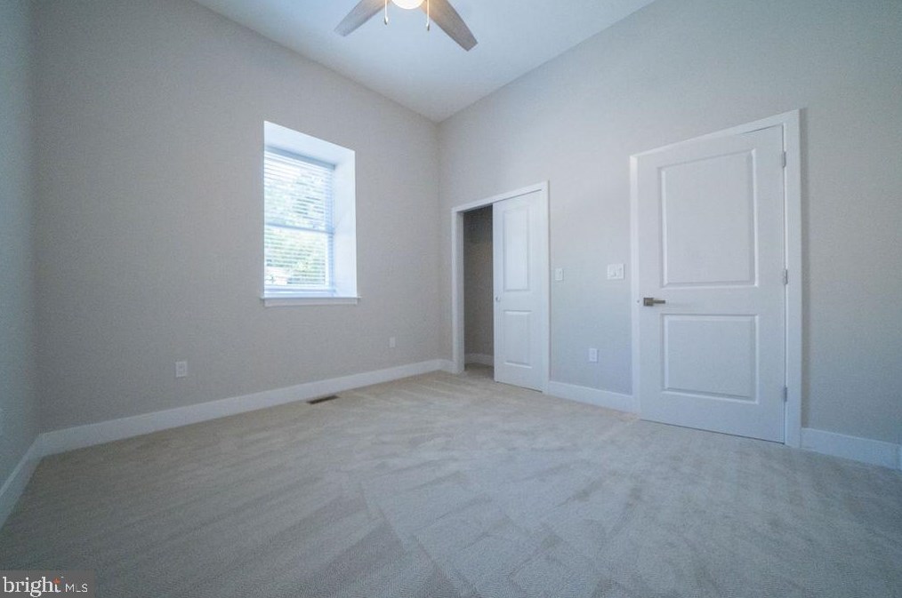 268 Wyoming Ave, Camden NJ 08106-1633 exterior