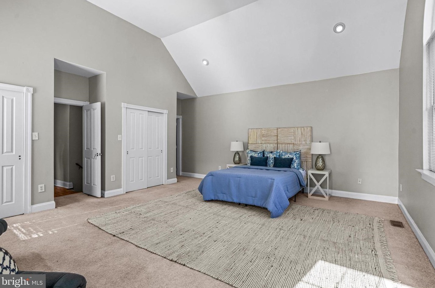 213 Park Ave, Haddonfield NJ 08033-1639 exterior