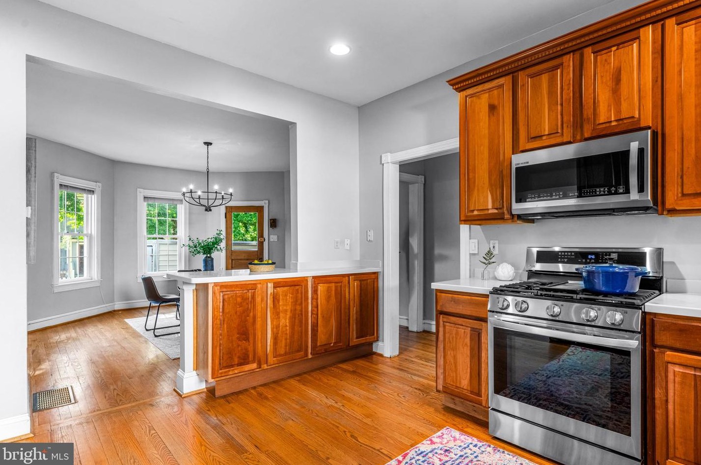 213 Park Ave, Haddonfield NJ 08033-1639 exterior