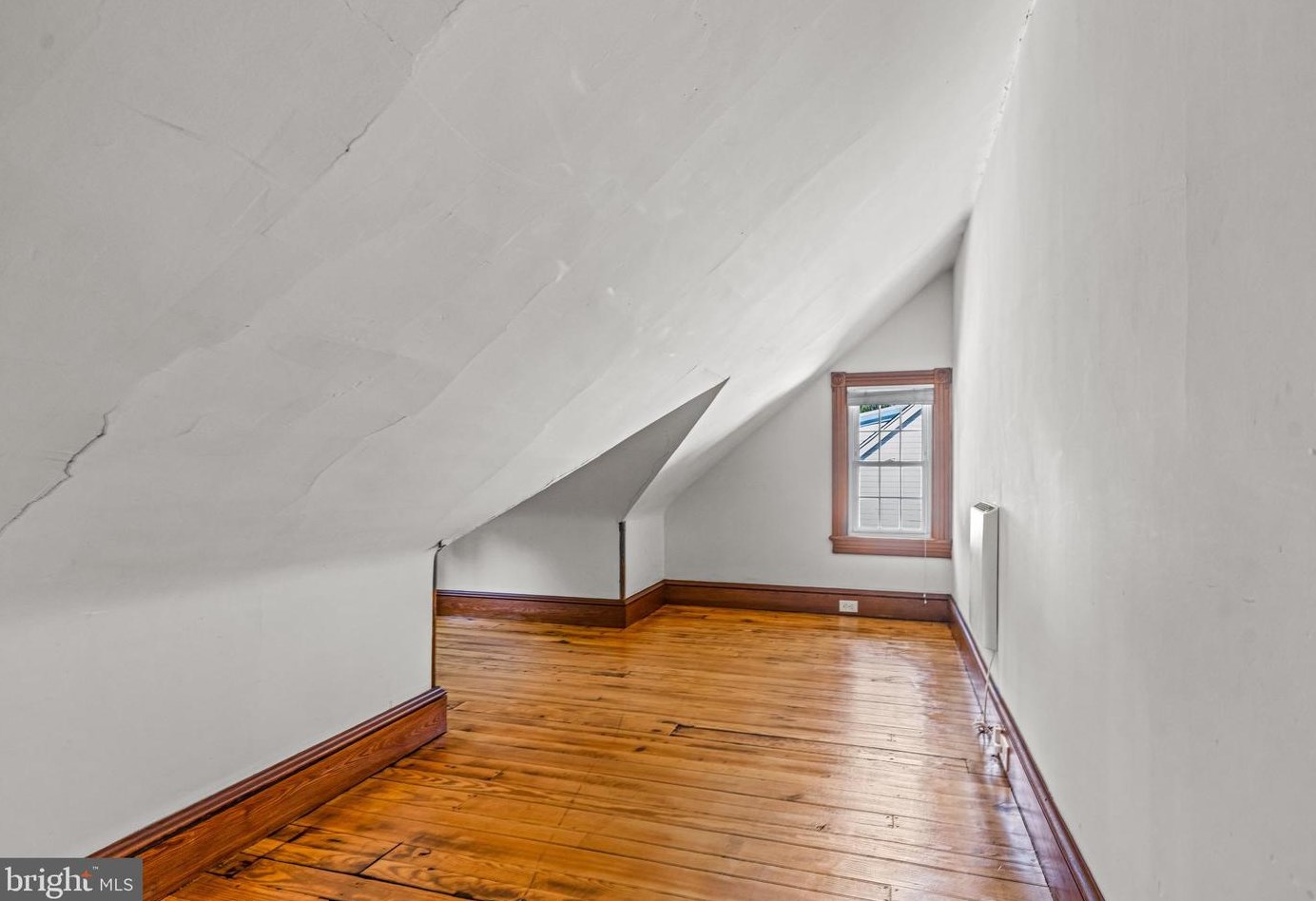 213 Park Ave, Haddonfield NJ 08033-1639 exterior