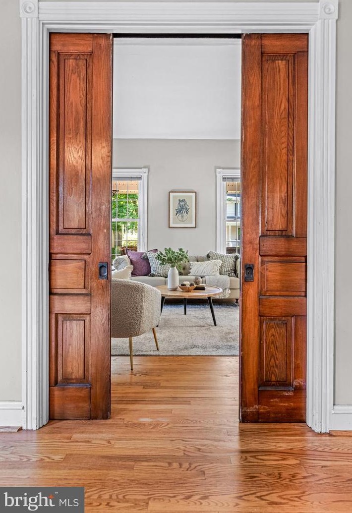 213 Park Ave, Haddonfield NJ 08033-1639 exterior