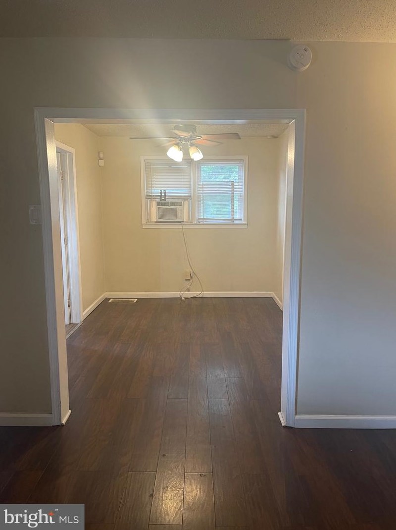 1291 Browning St, Camden NJ 08104-2010 exterior