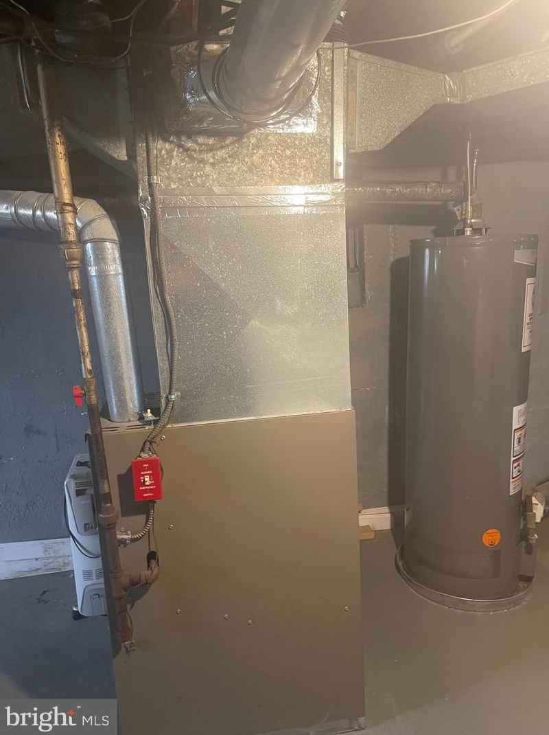 1291 Browning St, Camden NJ 08104-2010 exterior