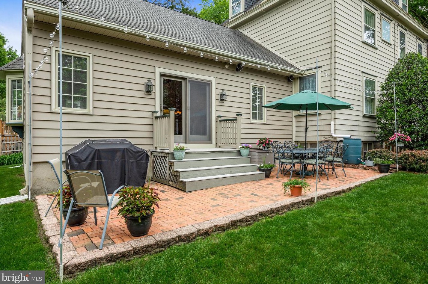 237 Mountwell Ave, Haddonfield NJ 08033-3311 exterior