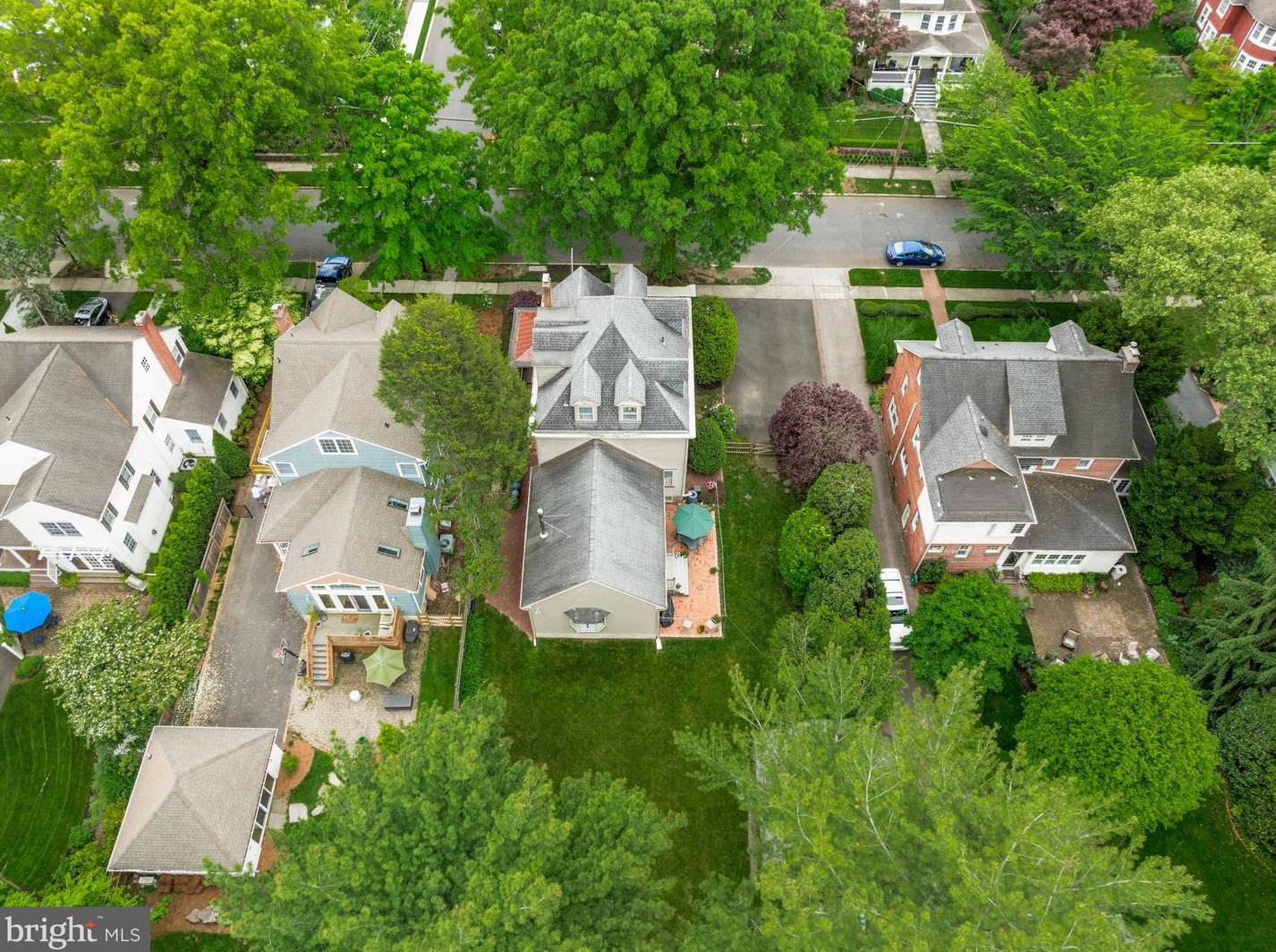 237 Mountwell Ave, Haddonfield NJ 08033-3311 exterior