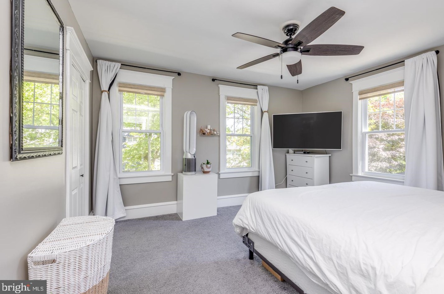 612 Sycamore Ter, Haddon Heights NJ 08035-1725 exterior