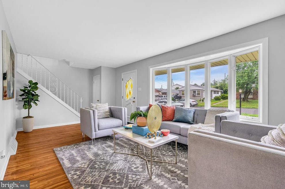 8421 Stow Rd, Camden NJ 08110-3337 exterior