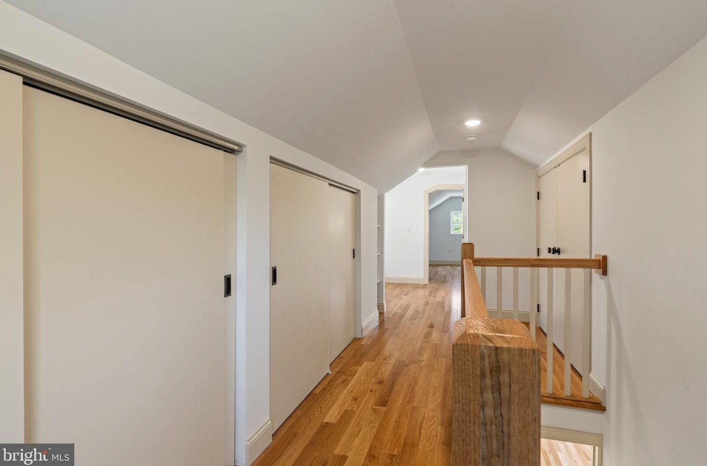 49 Collingswood Ave, Haddon Township NJ  08107-1242 exterior