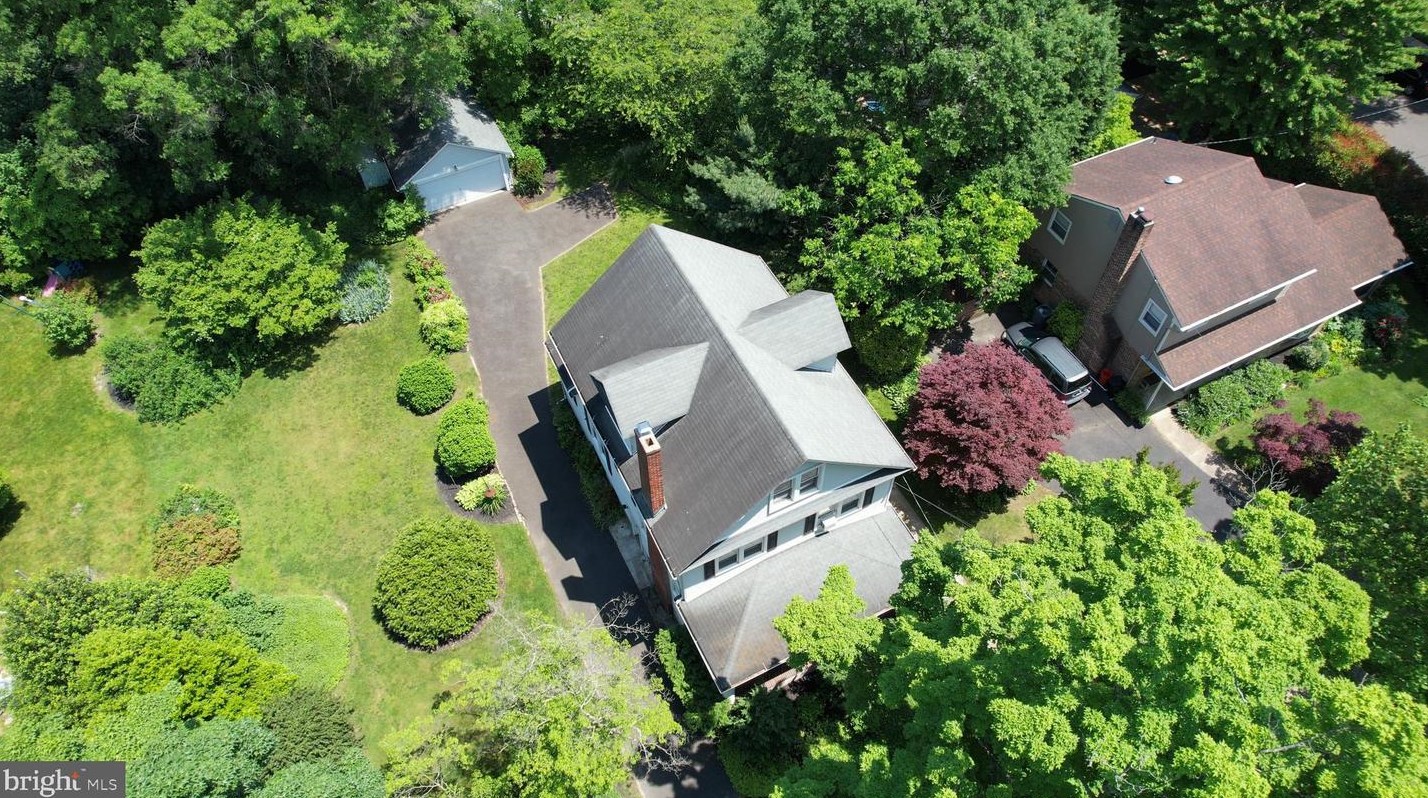 405 Westmont Ave, Haddonfield NJ 08033-2318 exterior