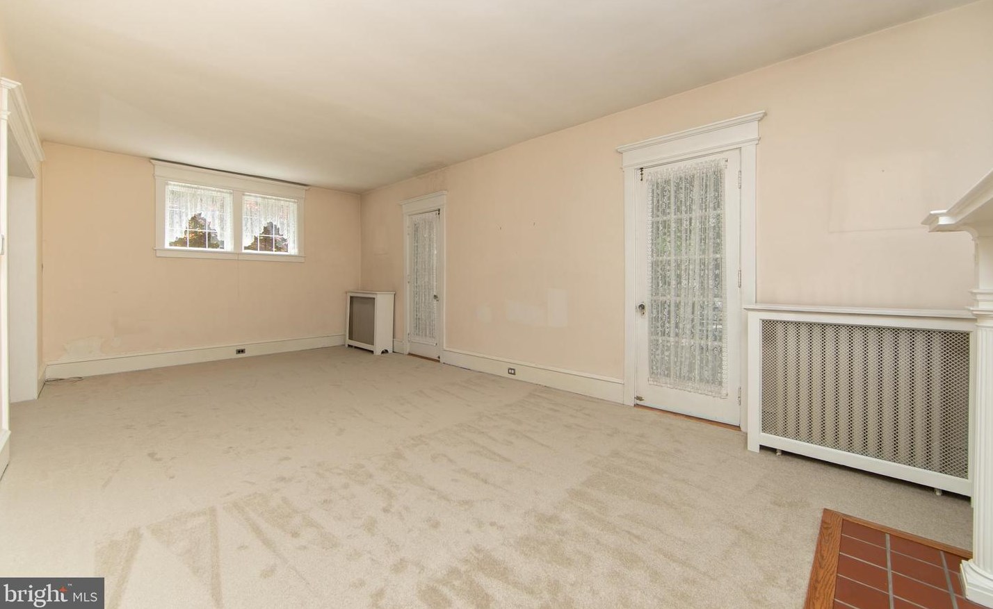 405 Westmont Ave, Haddonfield NJ 08033-2318 exterior