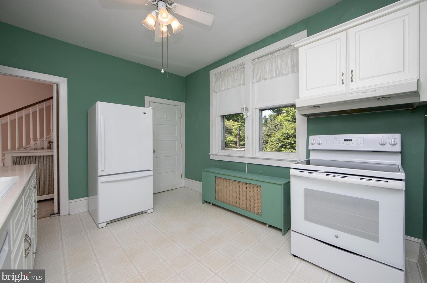 405 Westmont Ave, Haddonfield NJ 08033-2318 exterior