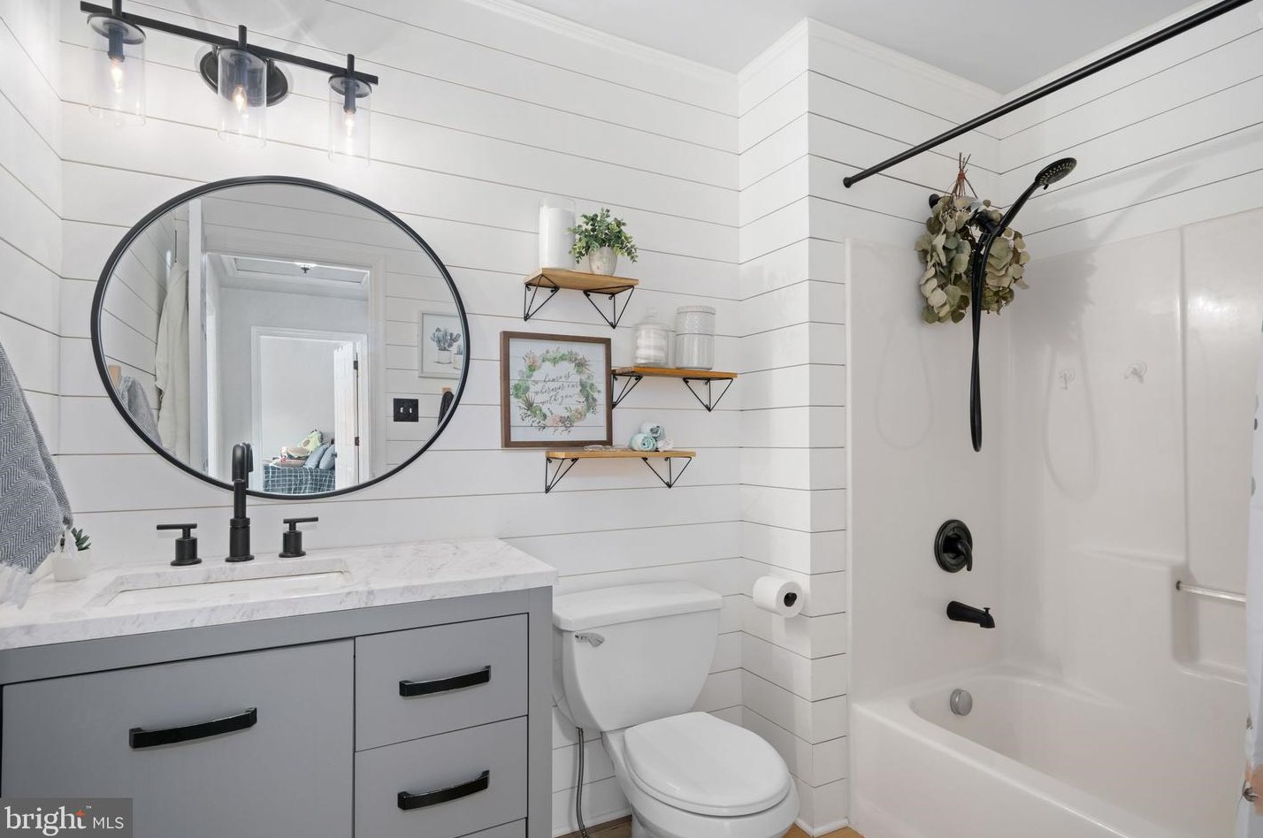 103 Washington Ave, Camden NJ 08108-1535 exterior