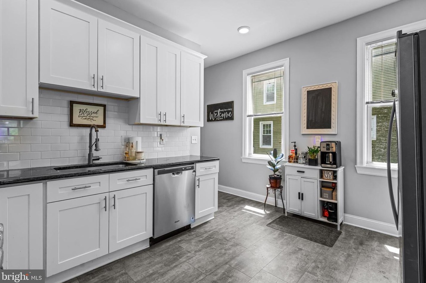 6563 Irving Ave, Camden NJ  08109-2419 exterior