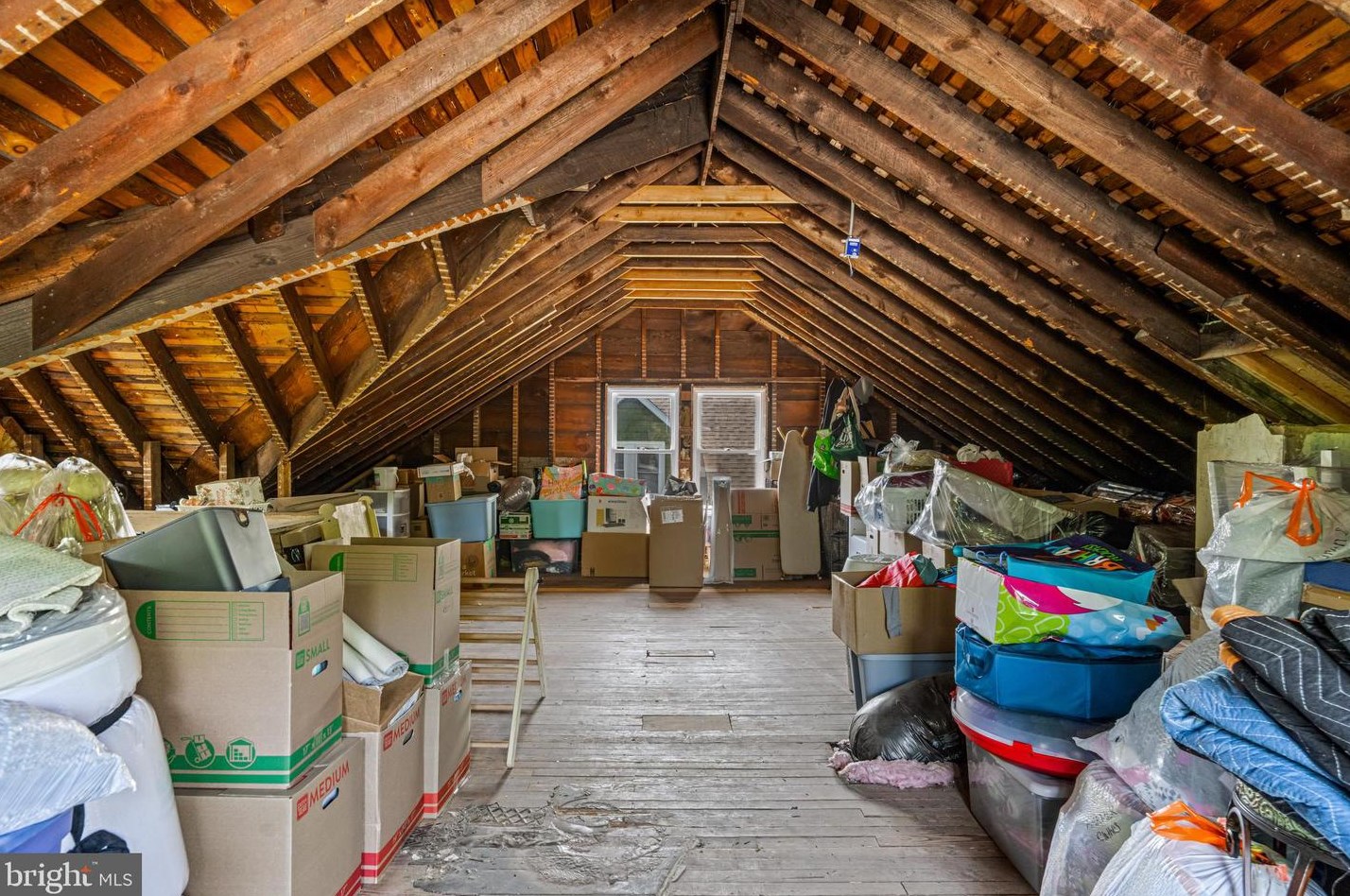 6563 Irving Ave, Camden NJ  08109-2419 exterior