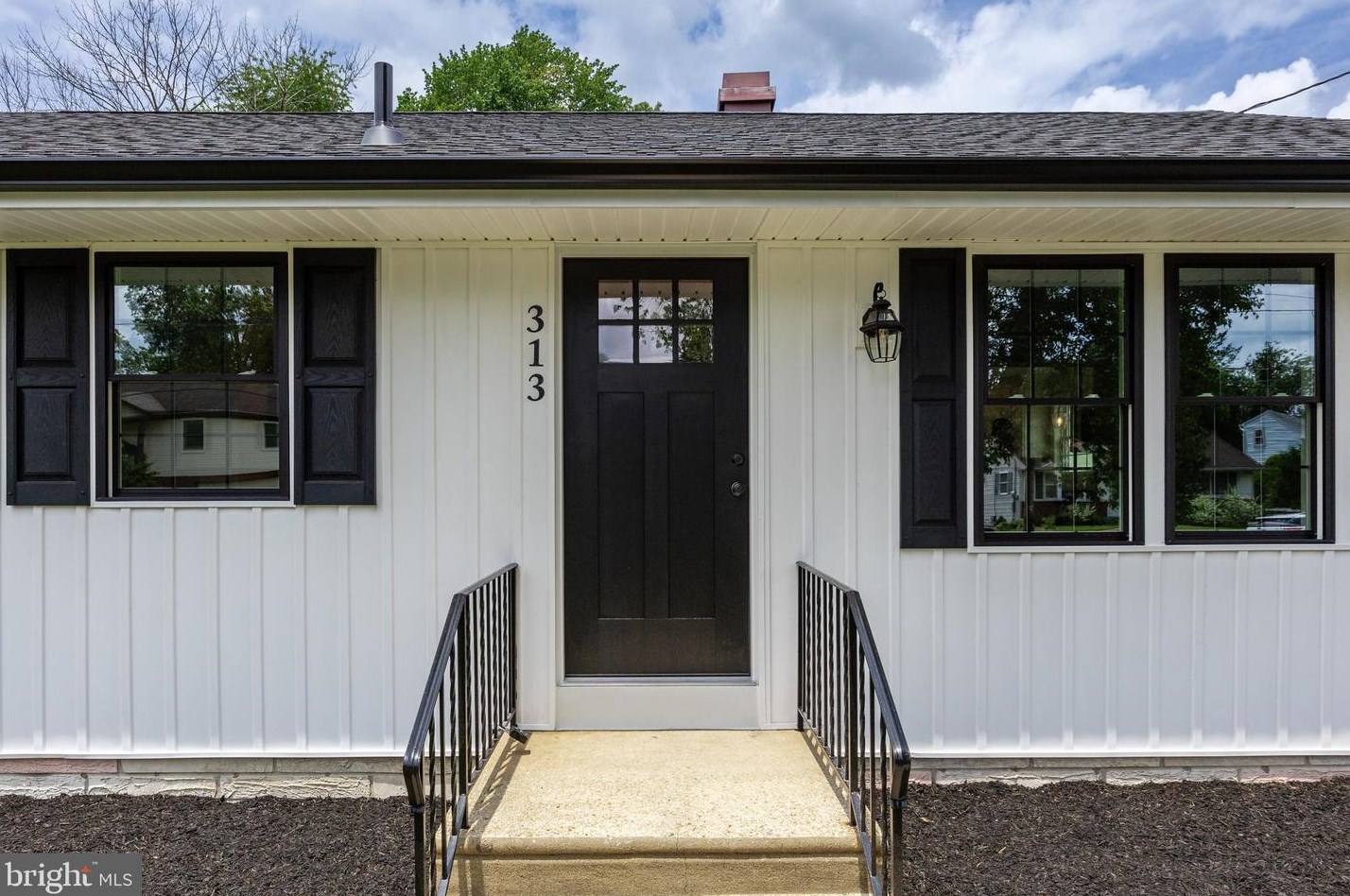 313 Cressmont Ave, Blenheim NJ 08012-3839 exterior