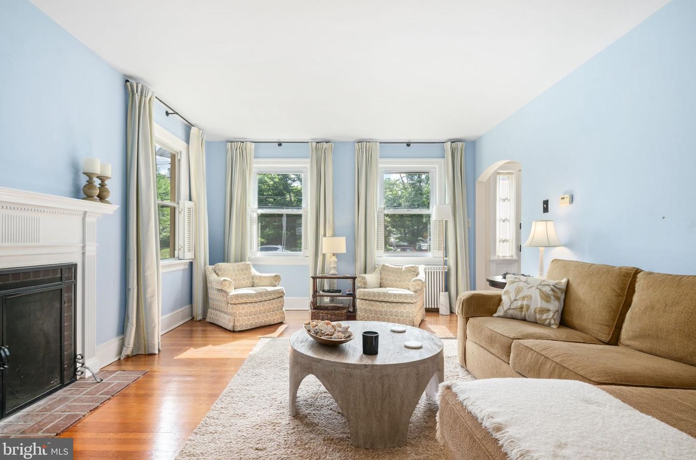 611 Grv St, Haddonfield NJ 08033-1217 exterior