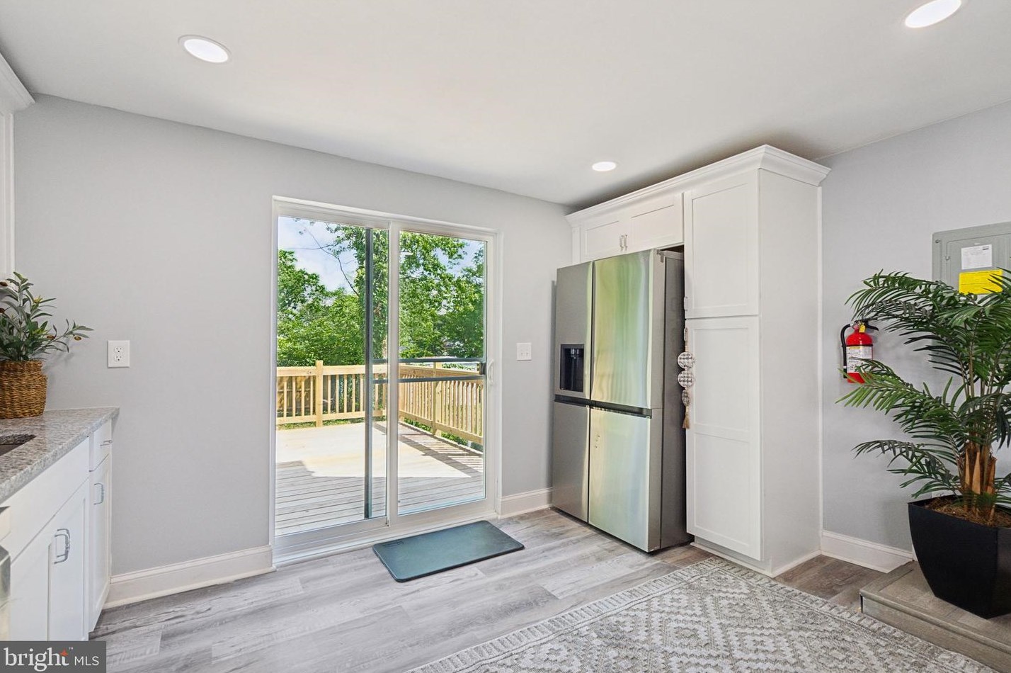 6240 Clayton Ave, Camden NJ 08109-1305 exterior