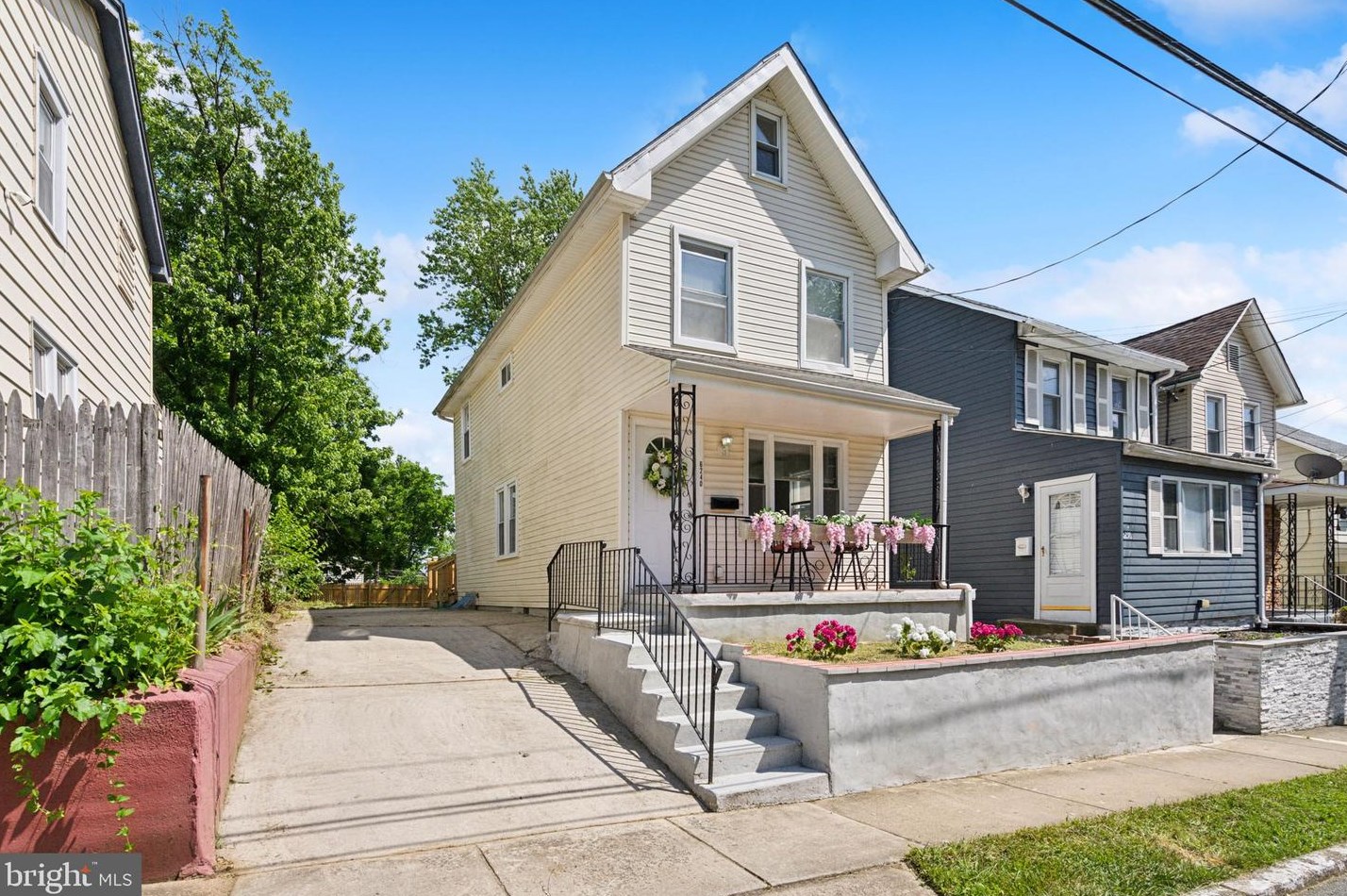 6240 Clayton Ave, Camden NJ 08109-1305 exterior