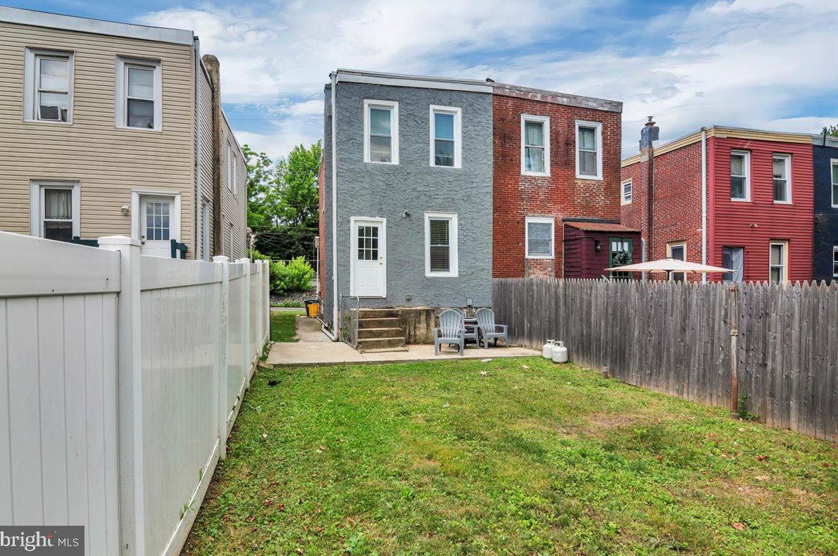 11 Atlantic, Camden NJ 08104-1204 exterior