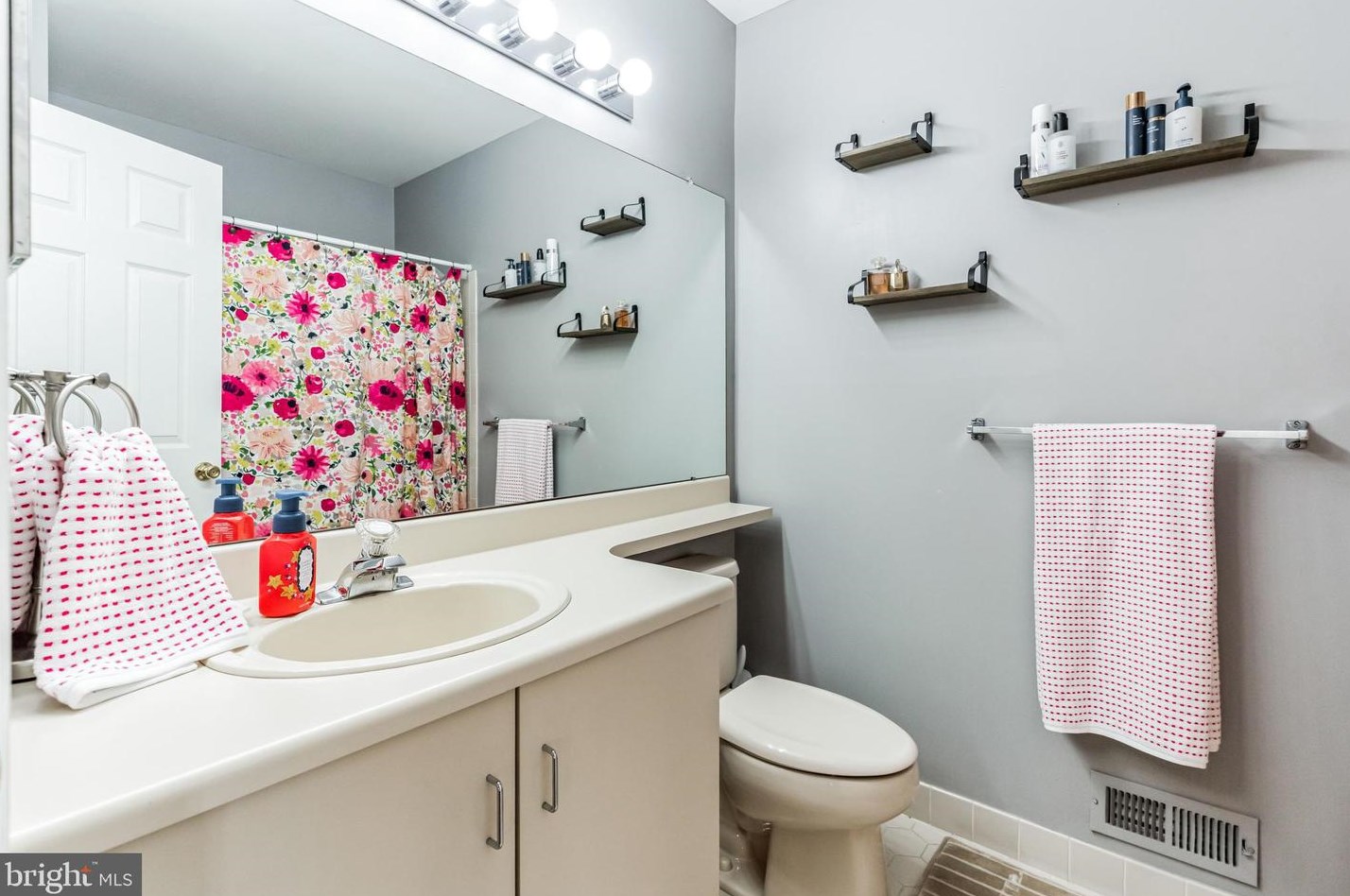 152 Ln Costa Dr, Blenheim NJ 08012-5544 exterior