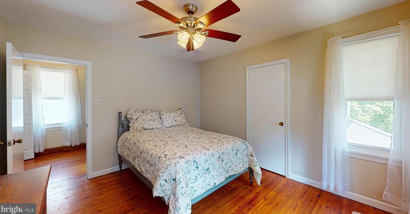 154 Oakland Ave, Camden NJ 08107-1211 exterior