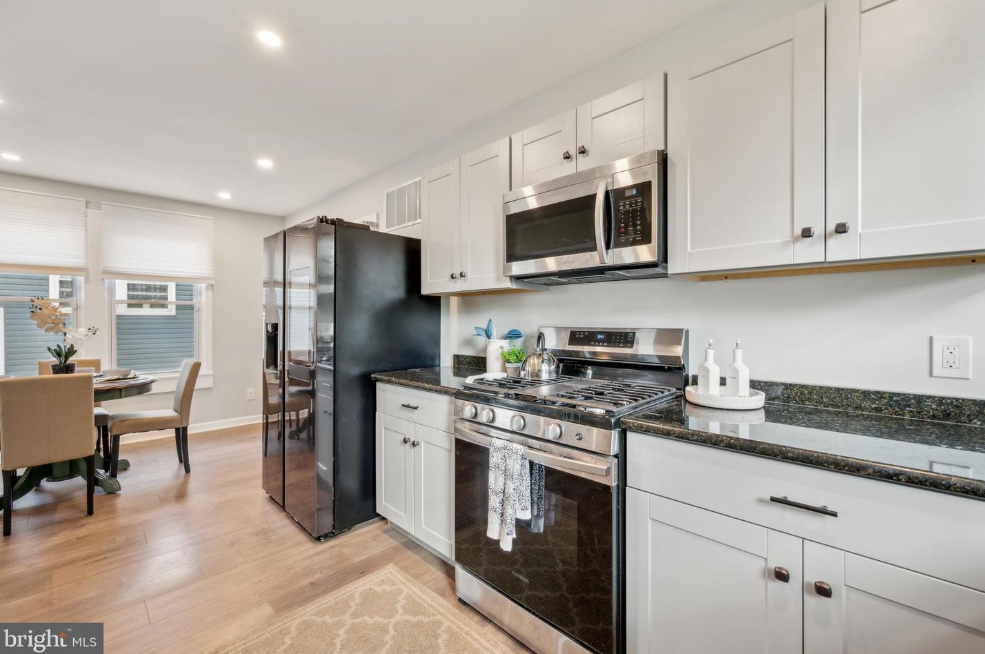 459 Cv Rd, Camden NJ 08110-3512 exterior