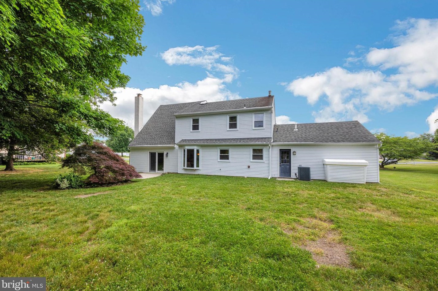 66 Wayside Rd, Berlin Boro NJ  08009-1347 exterior