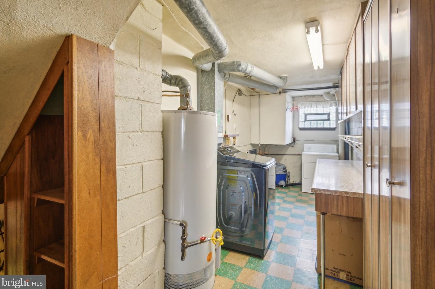 2651 Finlaw Ave, Camden NJ  08109-3116 exterior