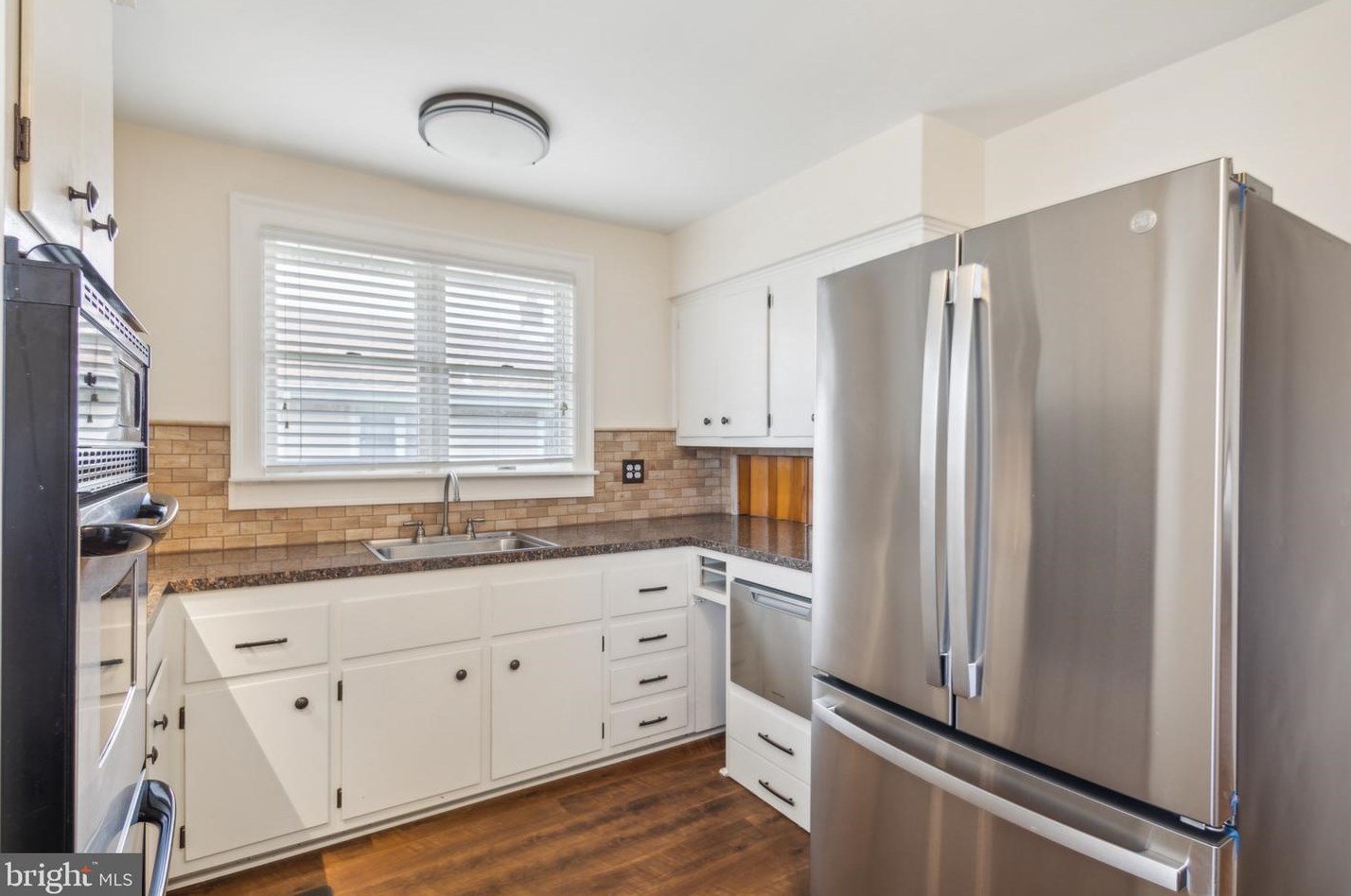 2651 Finlaw Ave, Camden NJ  08109-3116 exterior