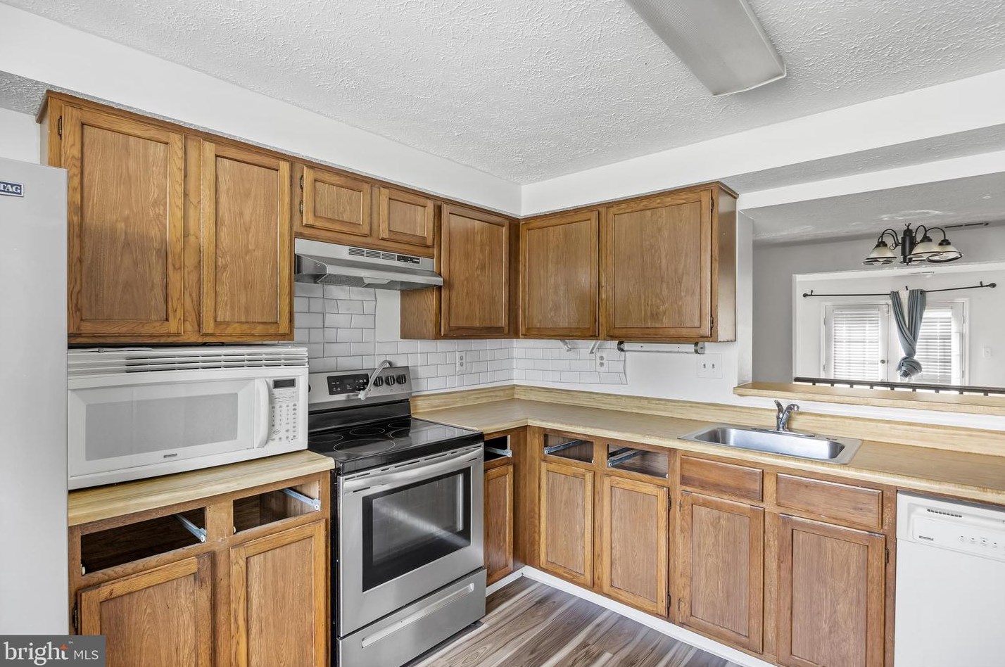 127 Villa Knoll Ct, Erial NJ  08081-2921 exterior