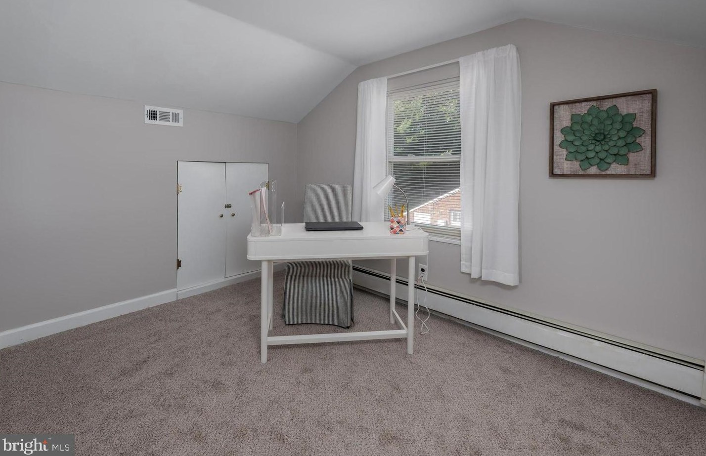 946 Chesterfield Rd, Haddonfield NJ 08033-3615 exterior