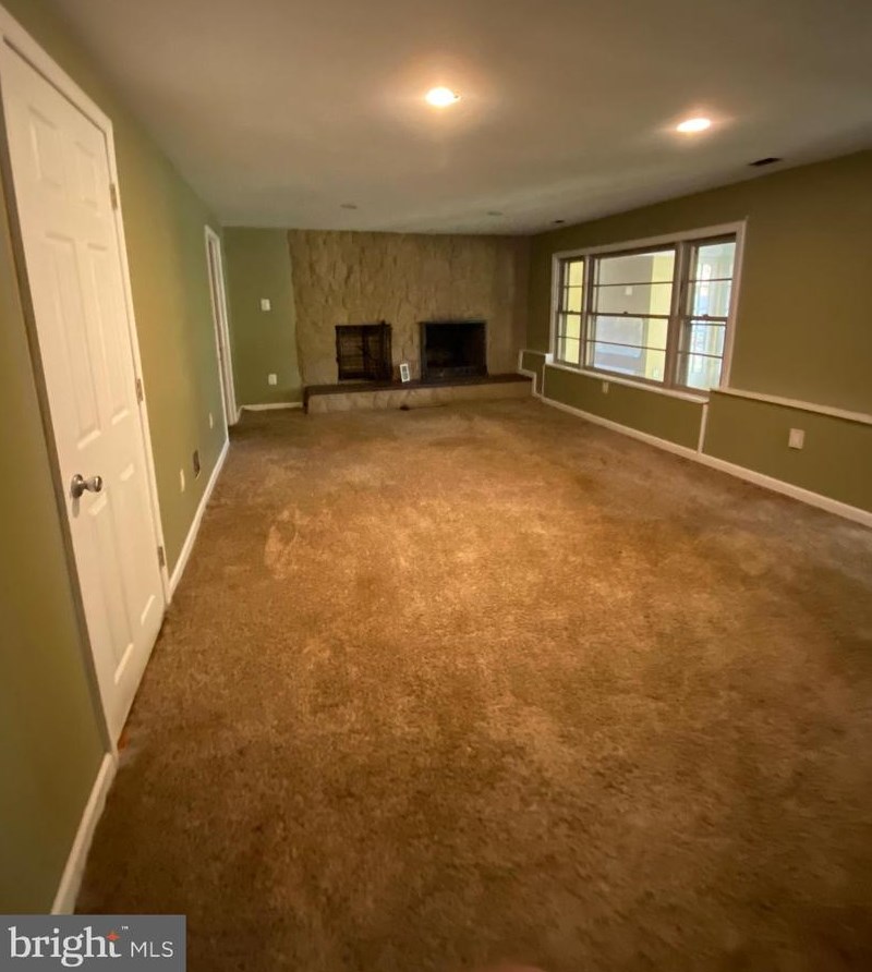 509 Strawbridge Ave, Camden NJ  08108-1814 exterior