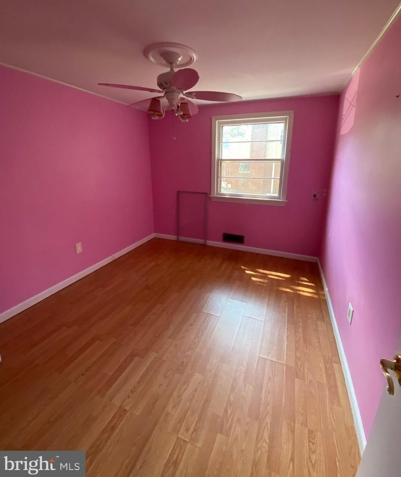 509 Strawbridge Ave, Camden NJ  08108-1814 exterior