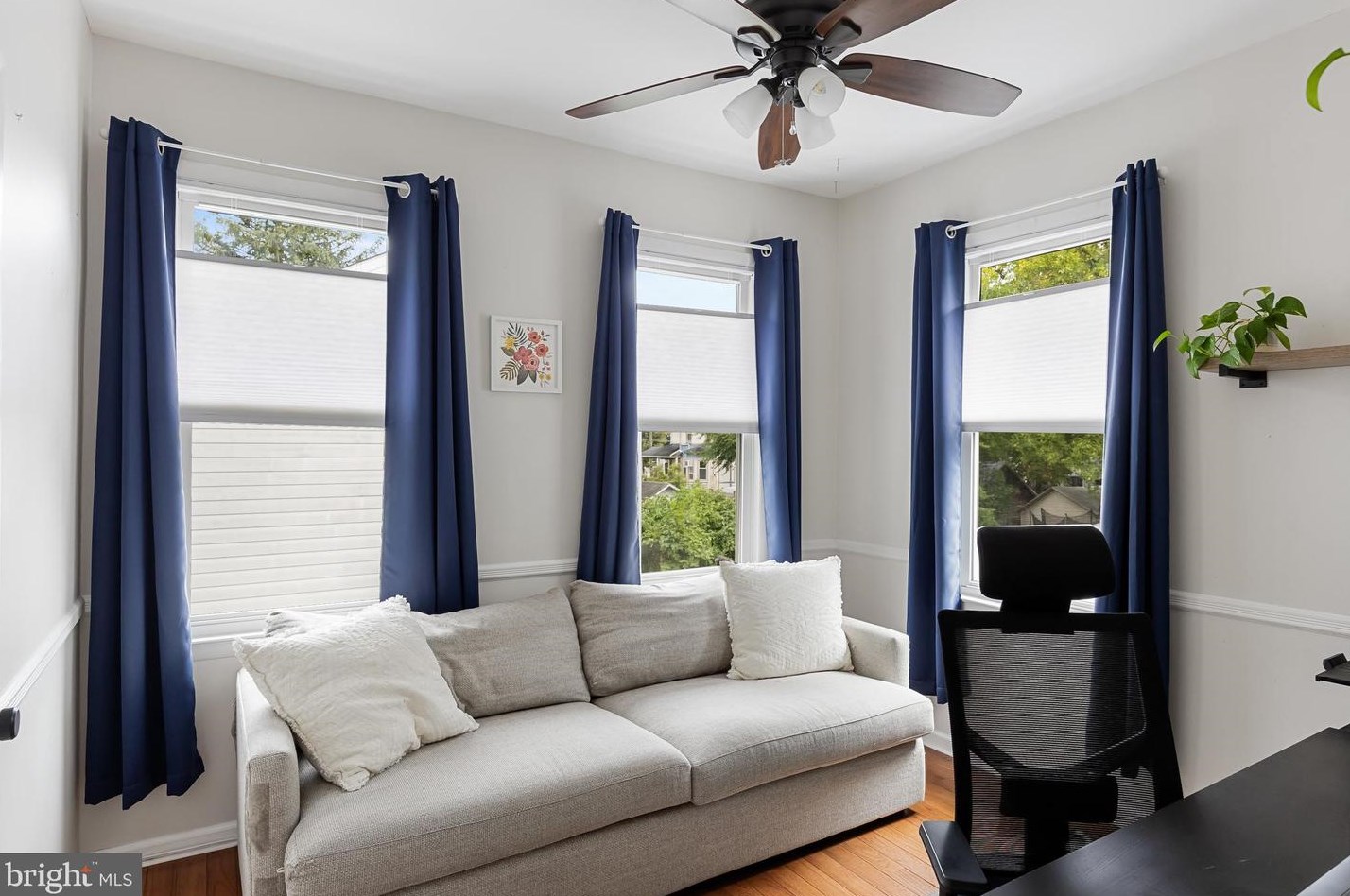 6348 Irving Ave, Camden NJ 08109-2419 exterior